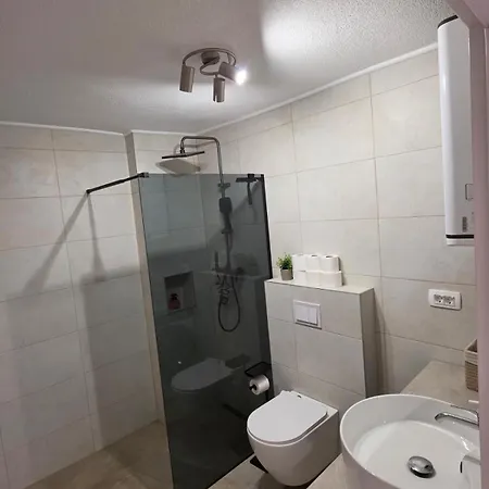 Velebitska